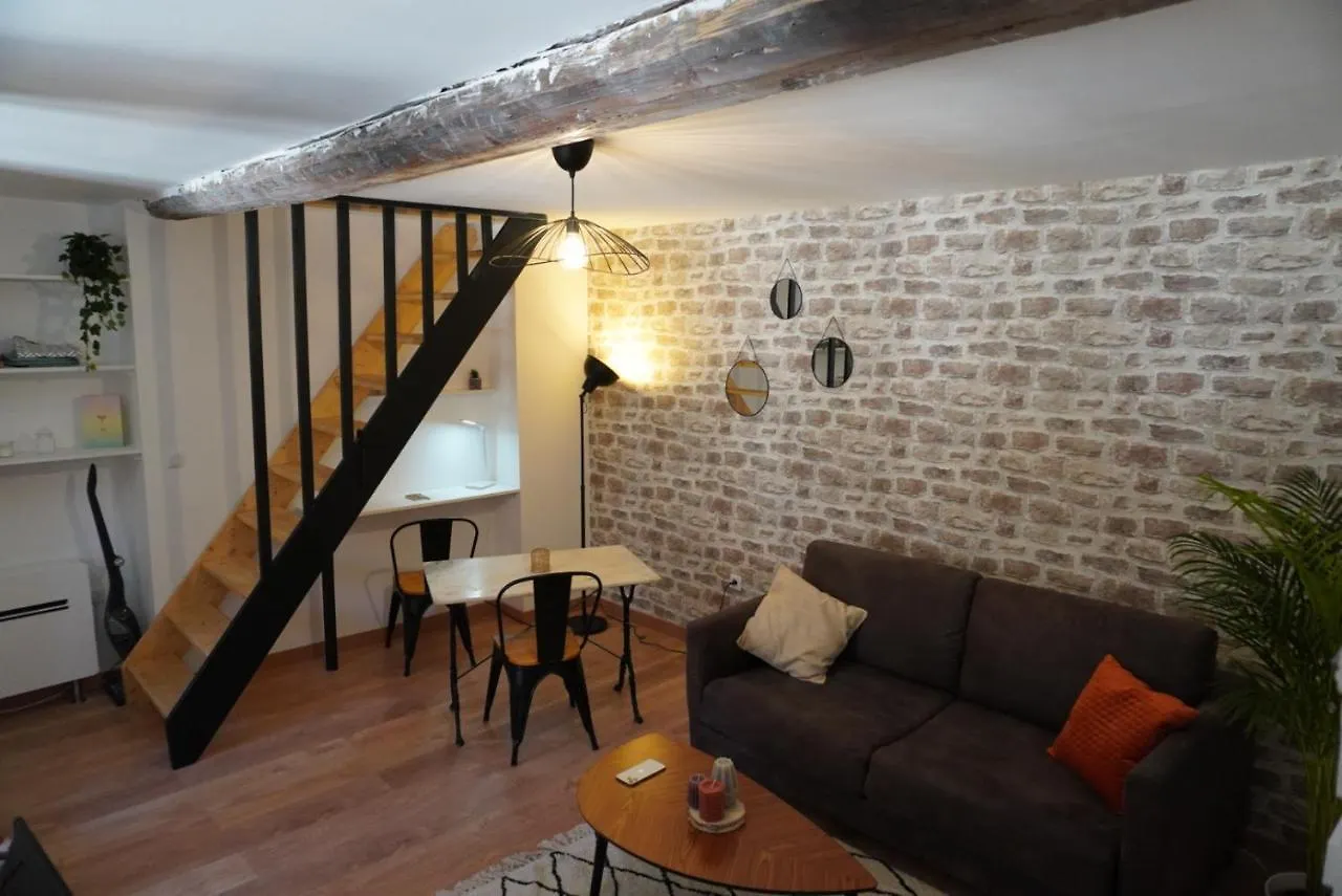 Appartement En Plein Centre Avignon 0*,